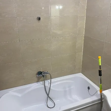 3 Spacious Summerland Flat 2baths 97sqm Clubs&family Apartmán *